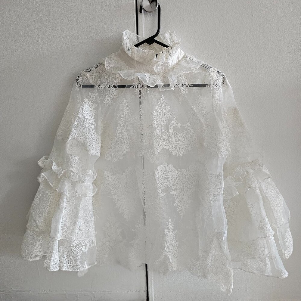 N By Nancy White Long Sleeve Lace Ruffle Blouse, Size M